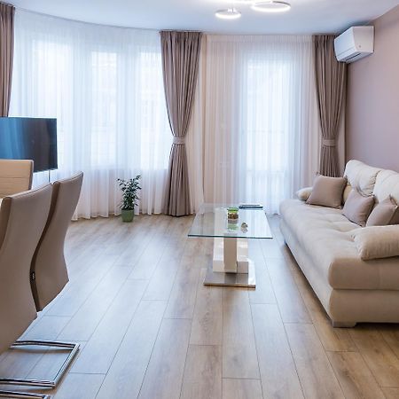 Comfy Home In The Heart Of Burgas City Eksteriør billede