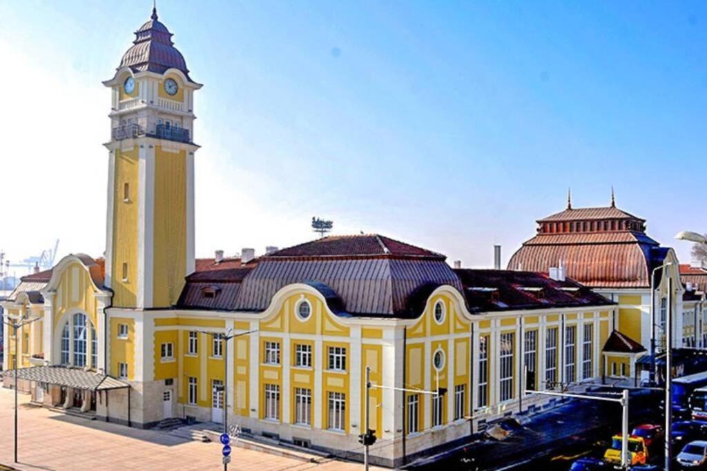 Comfy Home In The Heart Of Burgas City Eksteriør billede