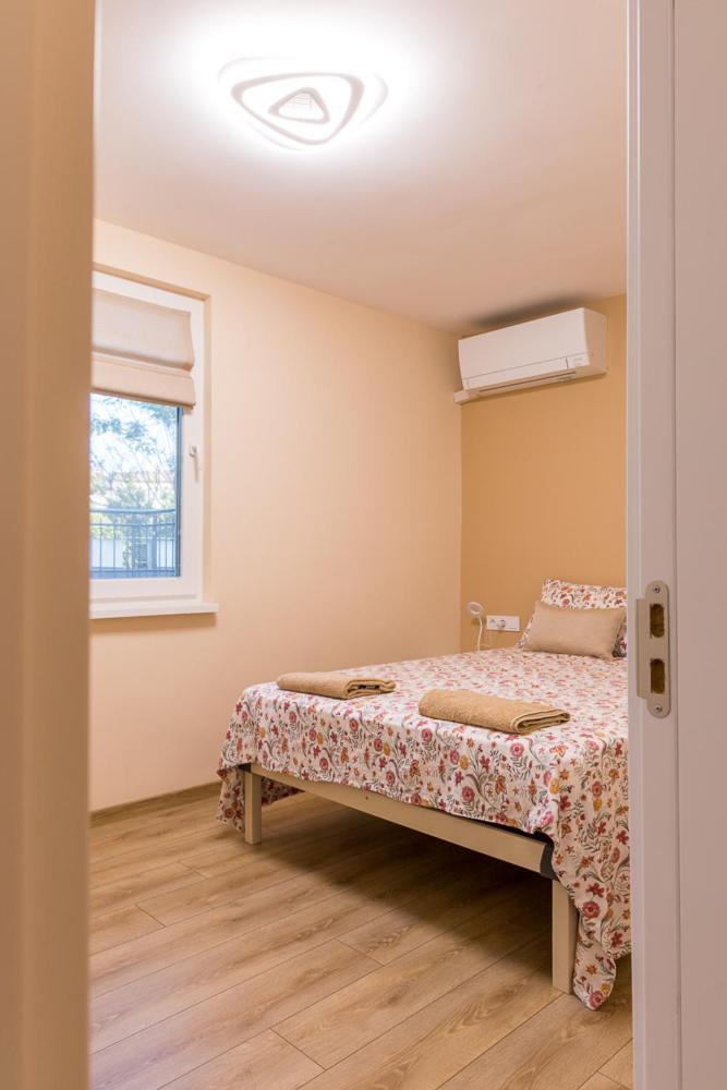Comfy Home In The Heart Of Burgas City Eksteriør billede